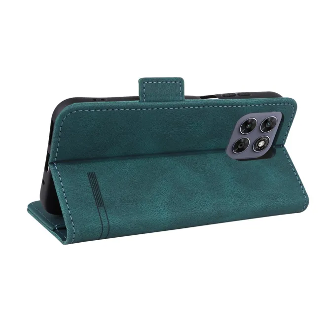 Étui Motorola Moto G67 / G77 Simili Cuir Vintage - Décor Métal