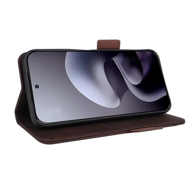Étui Motorola Moto G67 / G77 Simili Cuir Vintage - Décor Métal