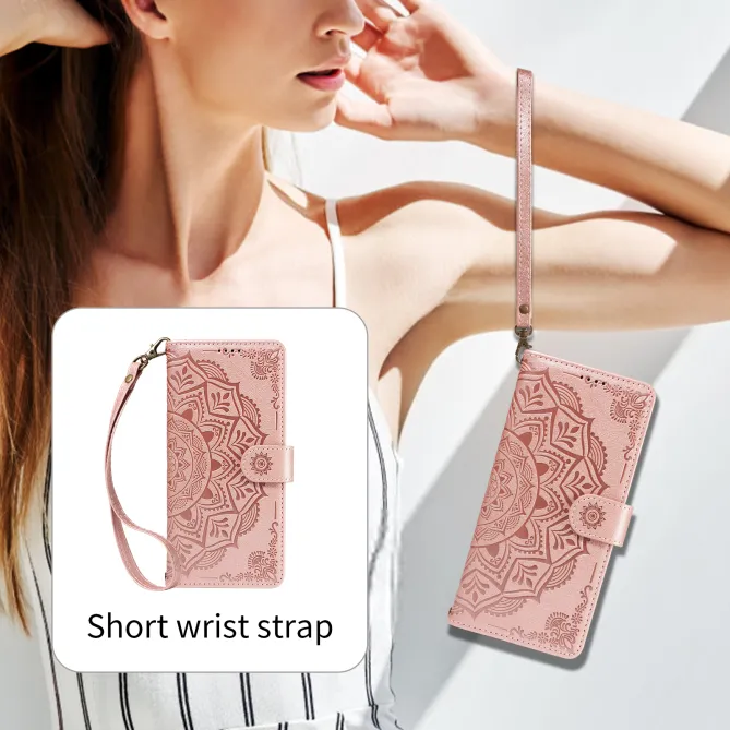 Housse Mandala Gaufrée Motorola Moto G77 G67 Simili Cuir Porte-Cartes