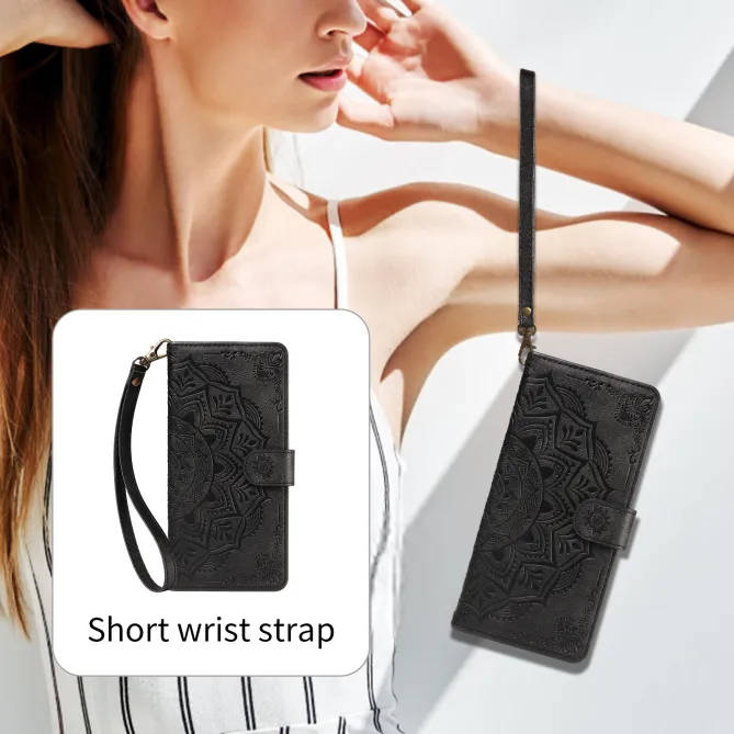 Housse Mandala Gaufrée Motorola Moto G77 G67 Simili Cuir Porte-Cartes