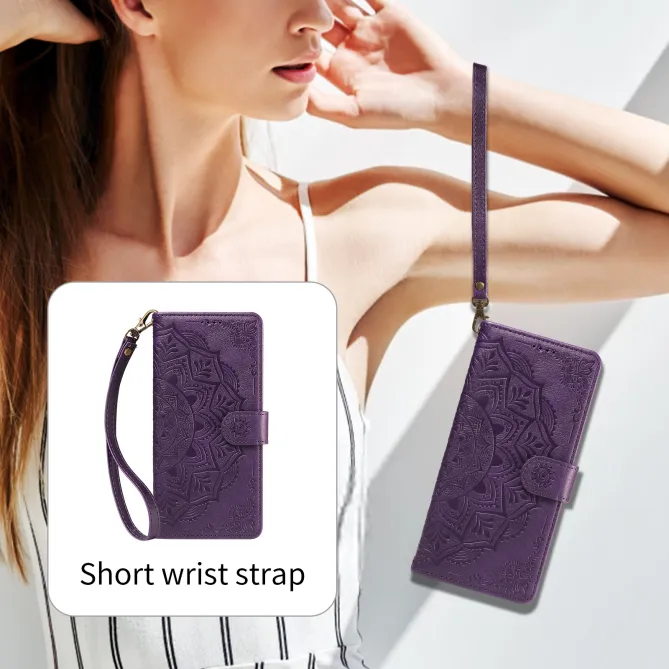 Housse Mandala Gaufrée Motorola Moto G77 G67 Simili Cuir Porte-Cartes