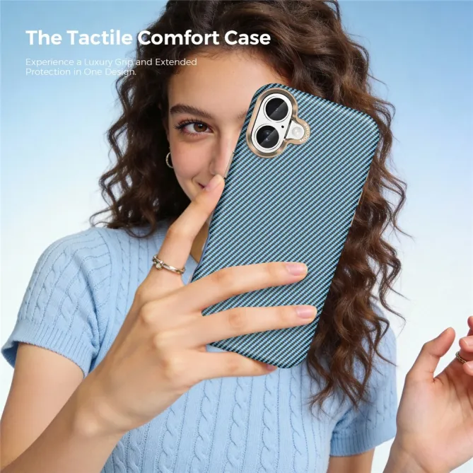 Coque iPhone 16 Plus texture carbone compatible MagSafe cadre caméra métal