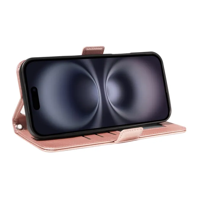 Housse iPhone 16 Plus matelassé losanges strass avec dragonne et bandoulière