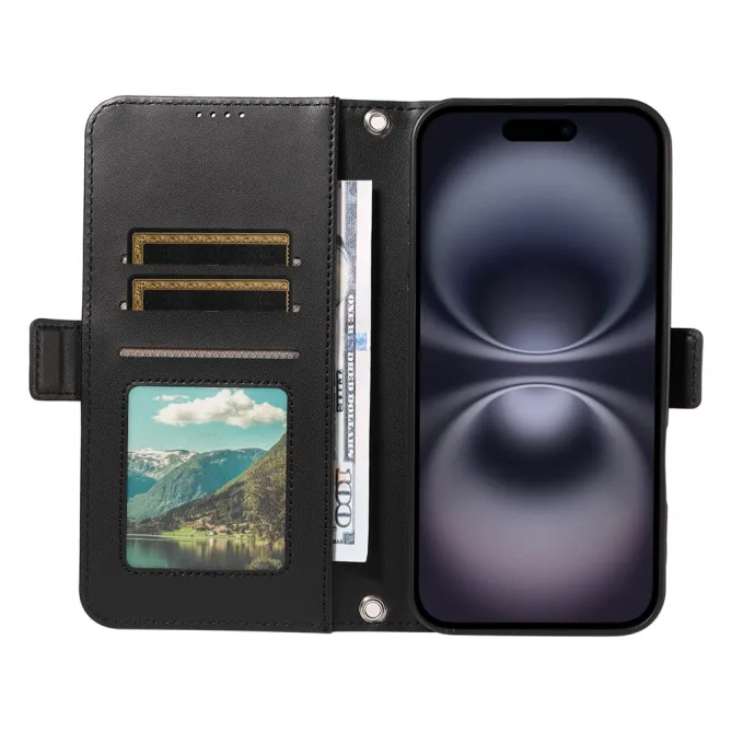 Housse iPhone 16 Plus matelassé losanges strass avec dragonne et bandoulière