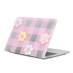 Coque MacBook Neo 13 pouces Damier Rose Fleurs Peluche