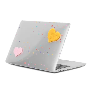 Coque MacBook Neo 13 pouces Cœurs Peluche Confettis