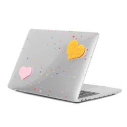 Coque MacBook Neo 13 pouces Cœurs Peluche Confettis