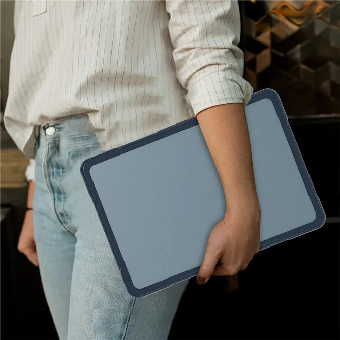 Coque MacBook Neo 13 pouces Fortress Triple Couche