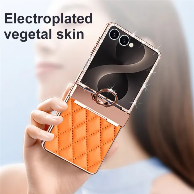 Coque Samsung Galaxy Z Flip 8 Bijou simili cuir matelassé avec anneau