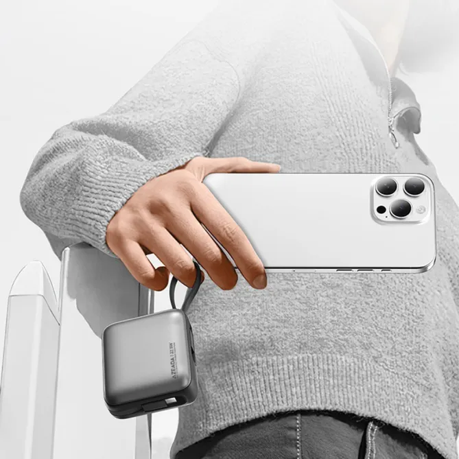 Batterie externe AZ-P35 10000mAh câbles intégrés 22.5W
