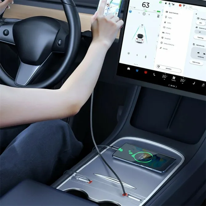 Hub Console Centrale Tesla Model 3 et Y Câbles Rétractables