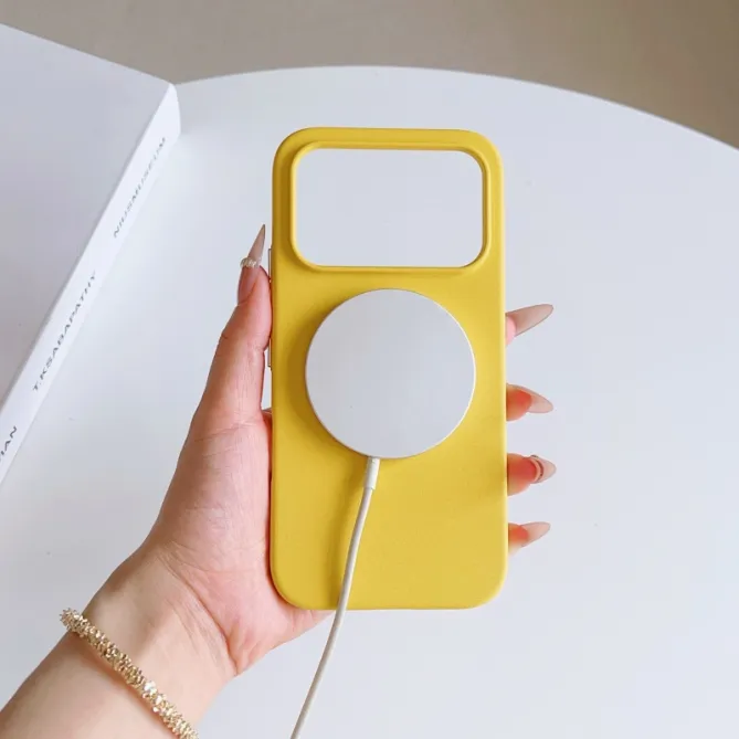 Coque Honor 600 / 600 Pro Magnétique Finition Mate Anti-Traces