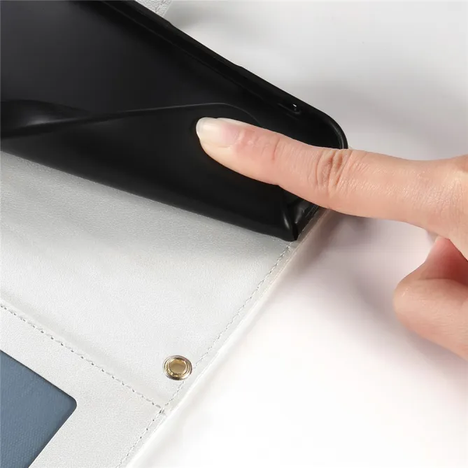Housse Xiaomi 17T Pro Matelassée Bandoulière Amovible