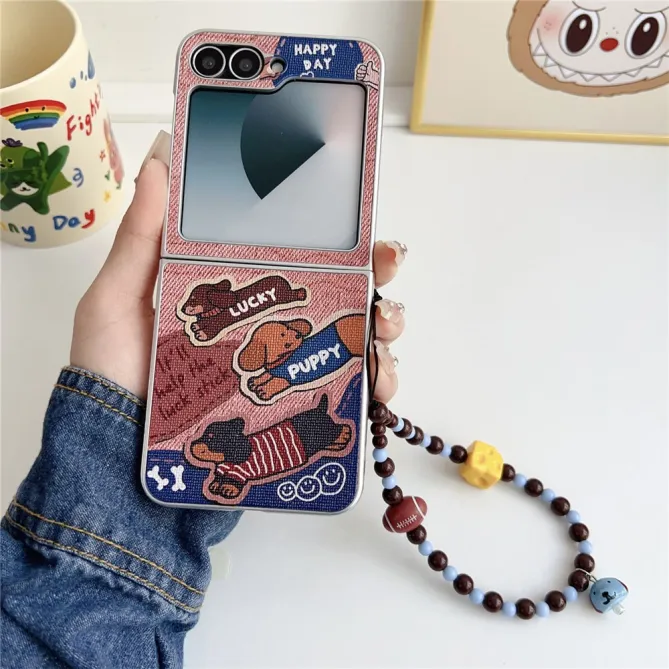 Coque Samsung Galaxy Z Flip 7 FE / Z Flip 6 Motif Lucky Puppy avec Dragonne