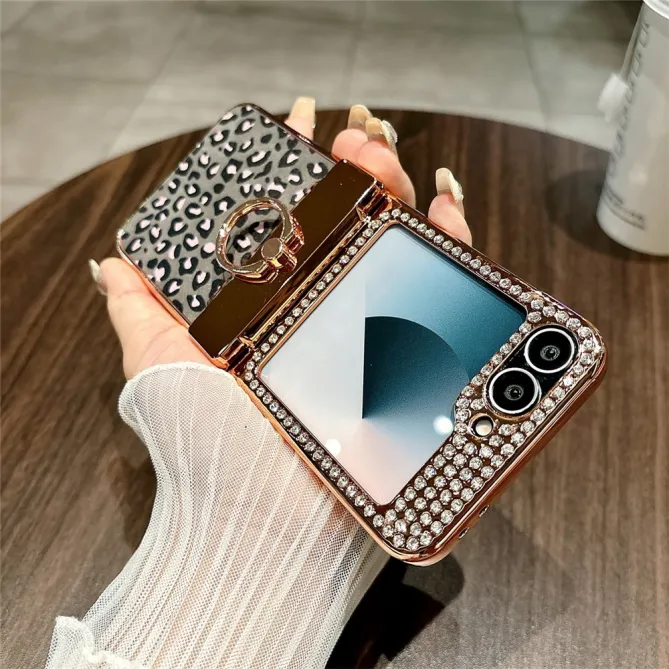 Coque Samsung Galaxy Z Flip 7 FE / Z Flip 6 Leopard Anneau et Strass