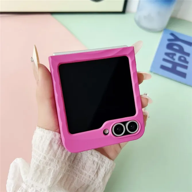 Coque Samsung Galaxy Z Flip 7 FE / Z Flip 6 / Flip 5 Magnetique Texture Ondulee