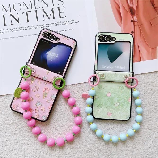 Coque Samsung Galaxy Z Flip 7 FE / Z Flip 6 Coeur avec Dragonne Perles