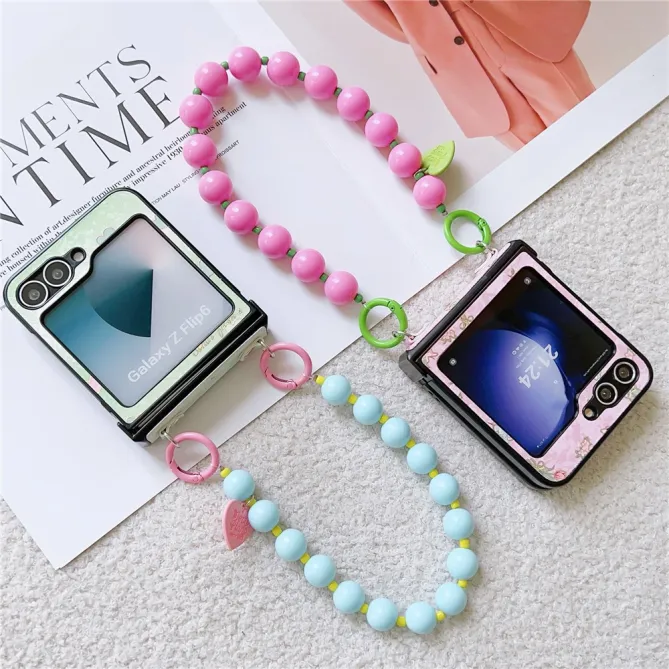 Coque Samsung Galaxy Z Flip 7 FE / Z Flip 6 Coeur avec Dragonne Perles