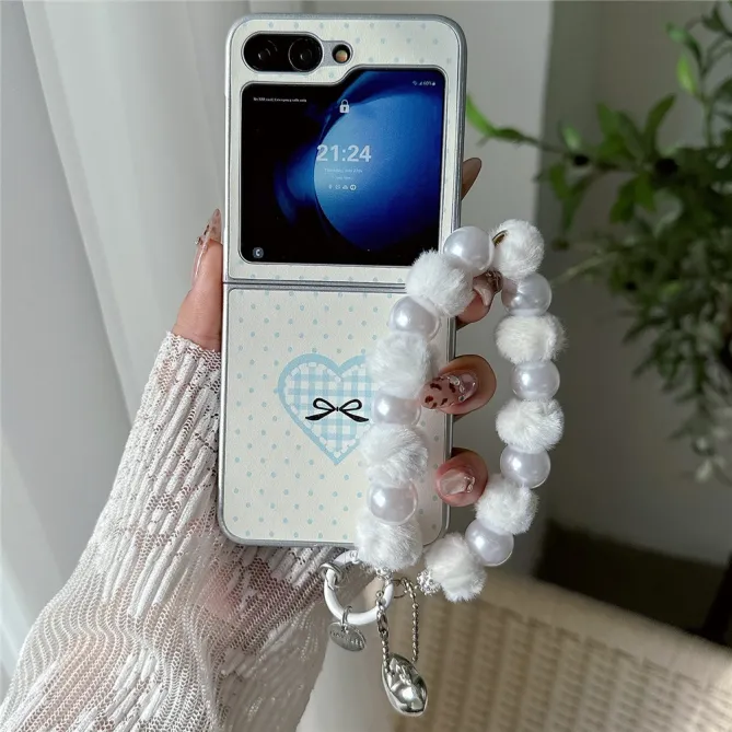 Coque Samsung Galaxy Z Flip 7 FE / Z Flip 6 Coeur Vichy avec Dragonne Perles