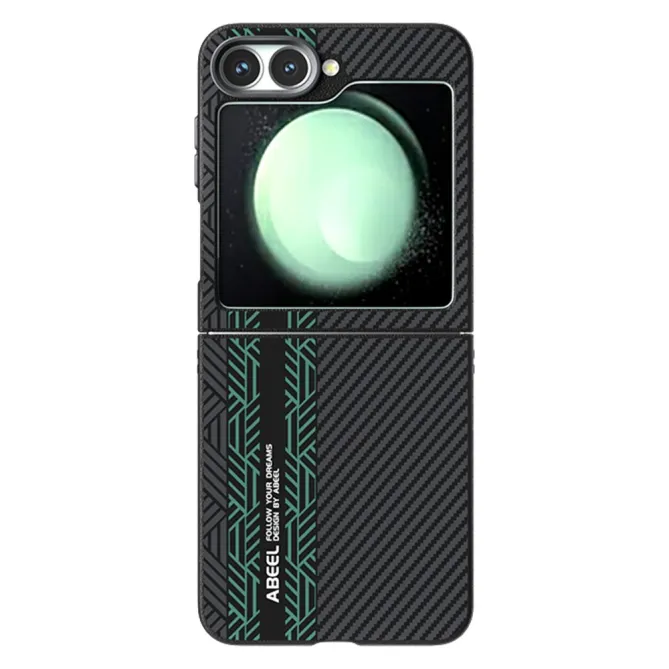 Coque Samsung Galaxy Z Flip7 FE / Z Flip6 Fibre de Carbone Ligne Geometrique