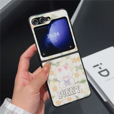 Coque Samsung Galaxy Z Flip 7 FE / Z Flip 6 Lapin Bunny Fond Fleuri