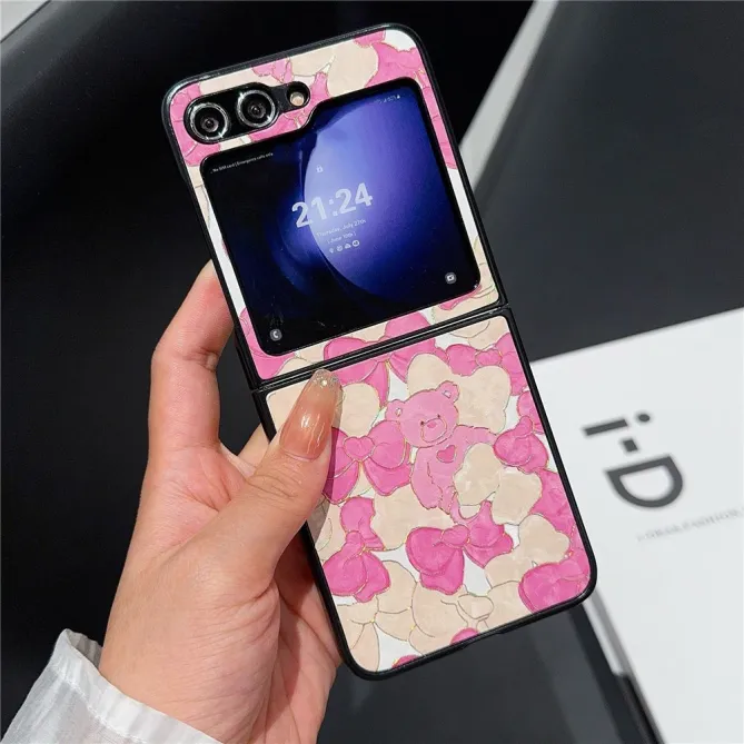Coque Samsung Galaxy Z Flip 7 FE / Z Flip 6 Ourson Noeuds Rose et Beige
