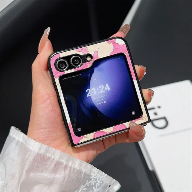 Coque Samsung Galaxy Z Flip 7 FE / Z Flip 6 Ourson Noeuds Rose et Beige