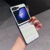 Coque Samsung Galaxy Z Flip 7 FE / Z Flip 6 / Z Flip 5 – Effet Holographique Quadrillé