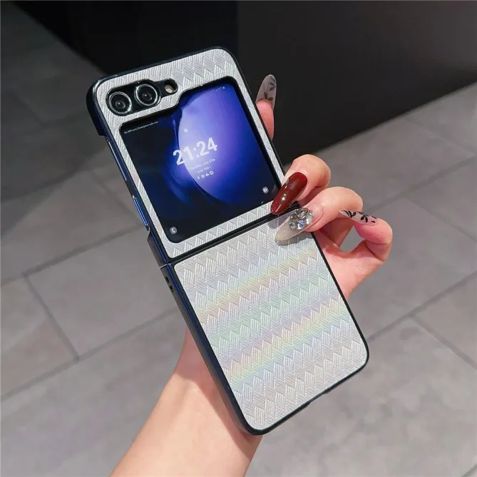 Coque Samsung Galaxy Z Flip 7 FE / Z Flip 6 / Z Flip 5 – Effet Holographique Quadrillé