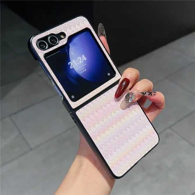 Coque Samsung Galaxy Z Flip 7 FE / Z Flip 6 / Z Flip 5 – Effet Holographique Quadrillé