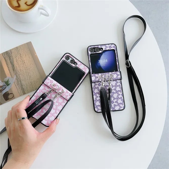 Coque Samsung Galaxy Z Flip 7 FE / Z Flip 6 Imprimé Monogramme avec Bandoulière