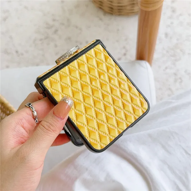 Coque Samsung Galaxy Z Flip 7 FE / Z Flip 6 Matelassée Losange avec Bague Support