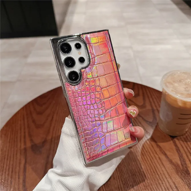 Coque S26 Ultra Effet Croco Contour Chromé