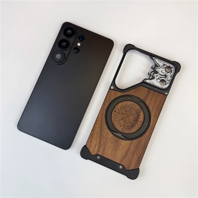 Coque Samsung Galaxy S26 Ultra Bois de Noyer Sans Bordure avec Boussole Gravée