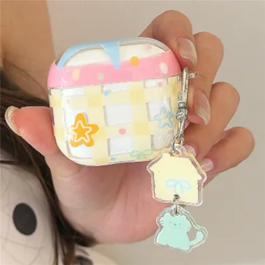 Coque AirPods 4 Damier Étoiles Pendentifs Maison et Chat