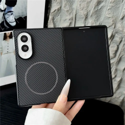 Coque Fibre de Carbone Z Fold 8 Magnétique