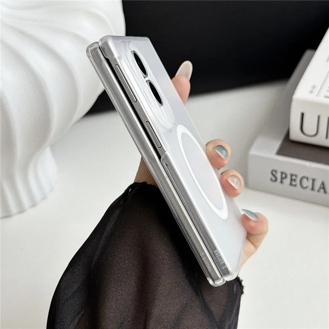Coque Z Fold 8 Transparente Mate Magnétique