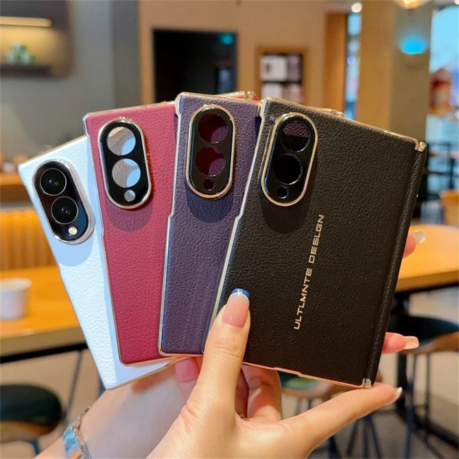 Coque Z Fold 8 Effet Cuir Grainé Cadre Métal