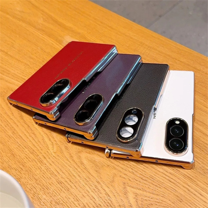 Coque Z Fold 8 Effet Cuir Grainé Cadre Métal