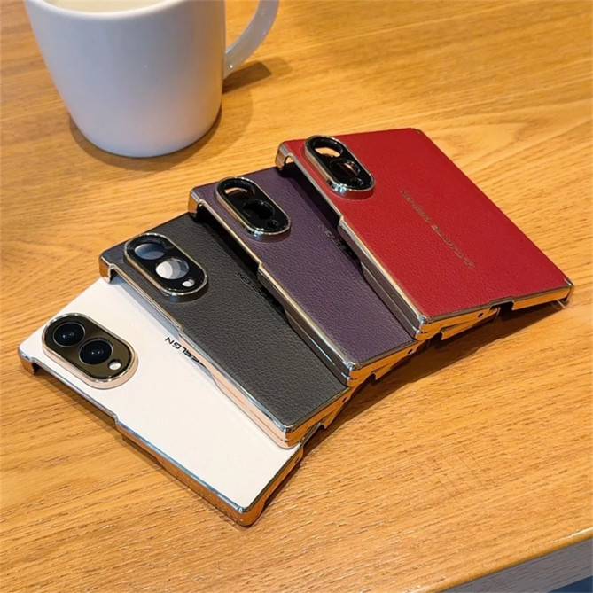 Coque Z Fold 8 Effet Cuir Grainé Cadre Métal