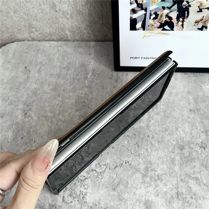 Coque Folio Z Fold 8 Ultra Effet Cuir avec Film Écran