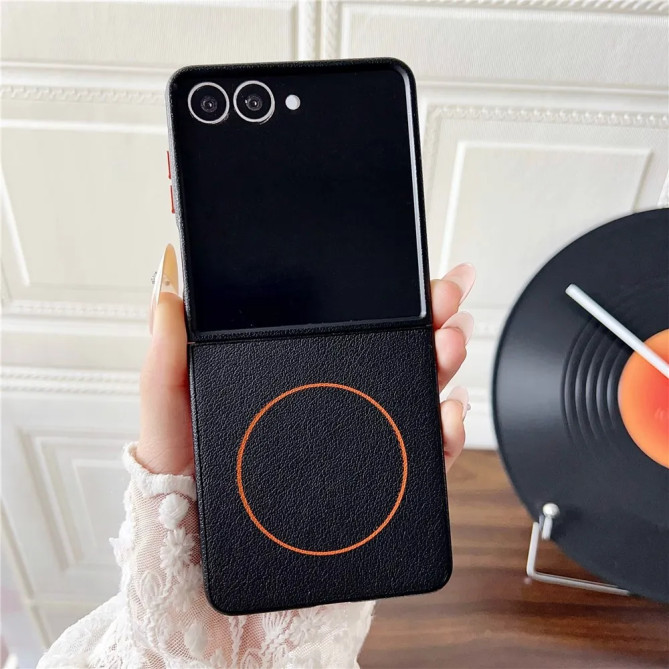 Coque Samsung Galaxy Z Flip 8 Magnétique Effet Cuir
