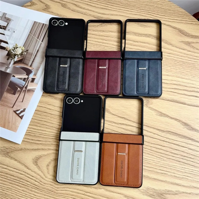 Coque Samsung Galaxy Z Flip 8 Effet Cuir avec Support Invisible