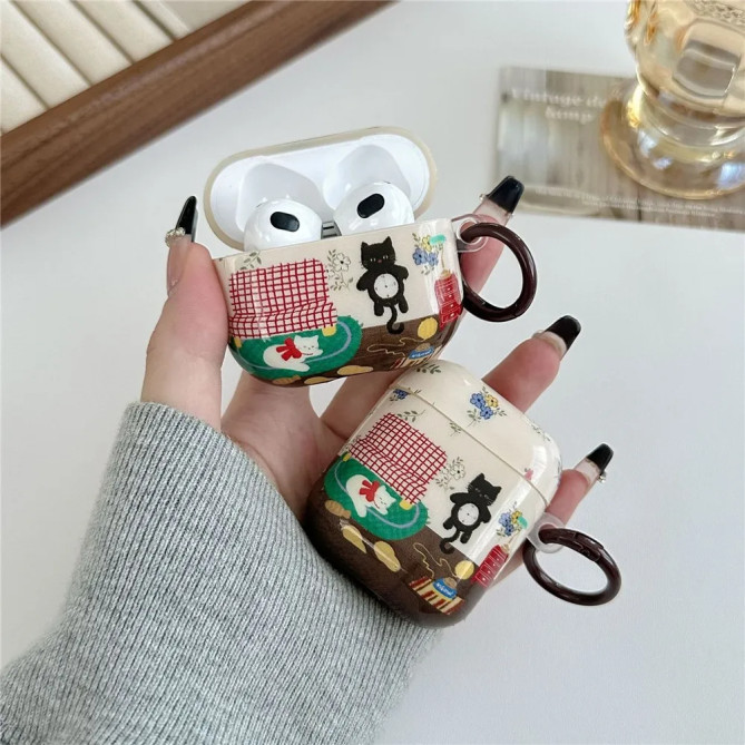 Coque AirPods Pro 2 motif chat illustré avec mousqueton