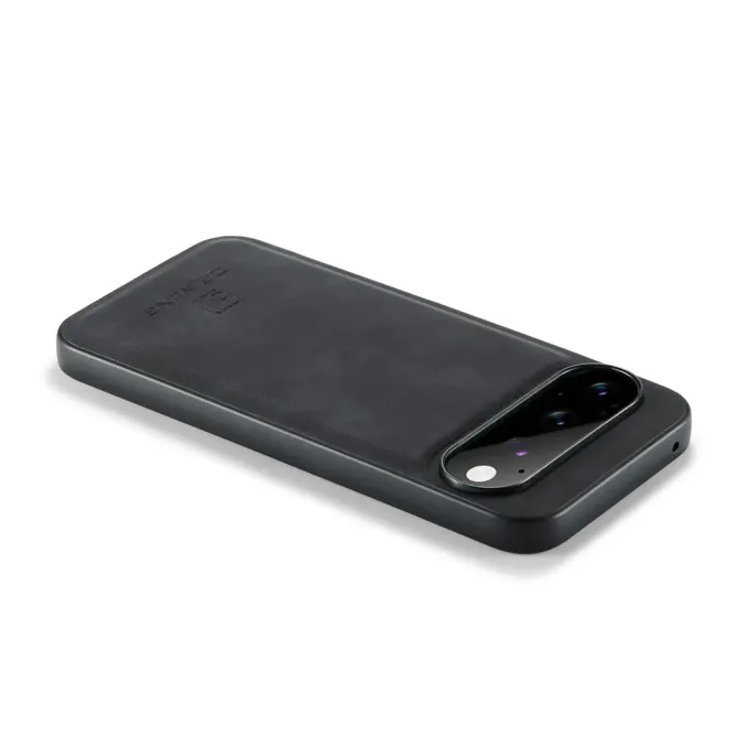 Coque Google Pixel 11 / 11 Pro DG.MING hybride à finition grainée