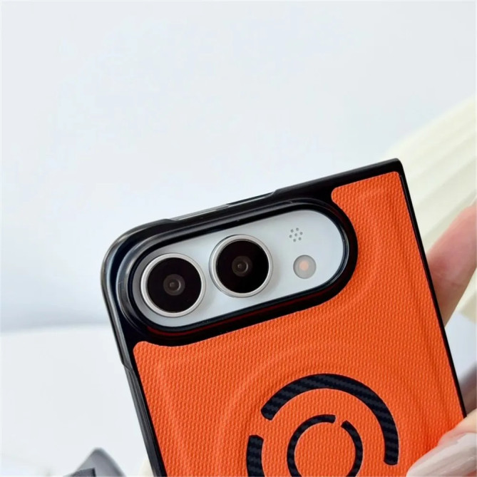 Coque iPhone Fold magnétique, tissu technique et grip renforcé