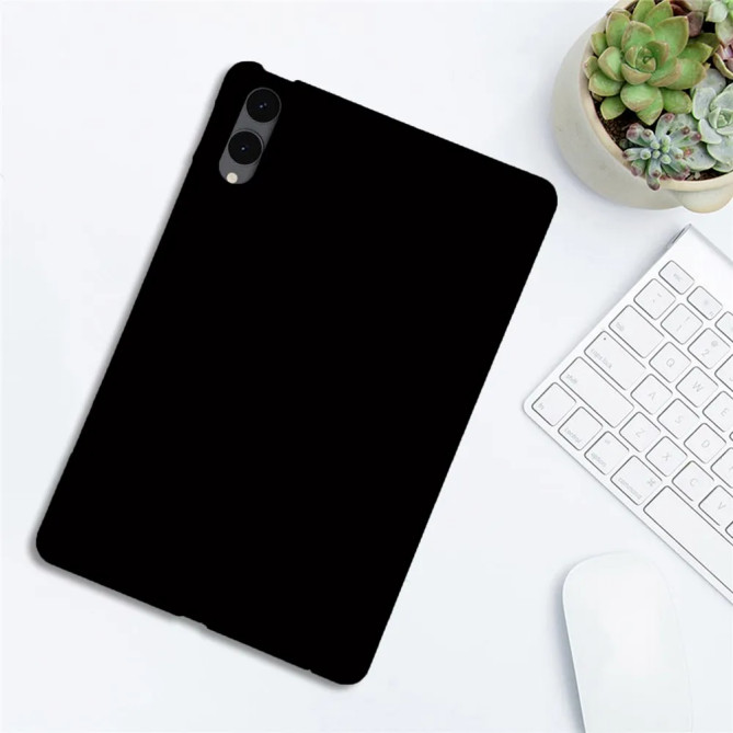 Galaxy Tab S12 Plus : coque fine mate au design minimaliste
