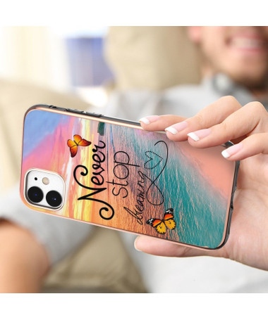 Coque iPhone 11 Never Stop Dreaming