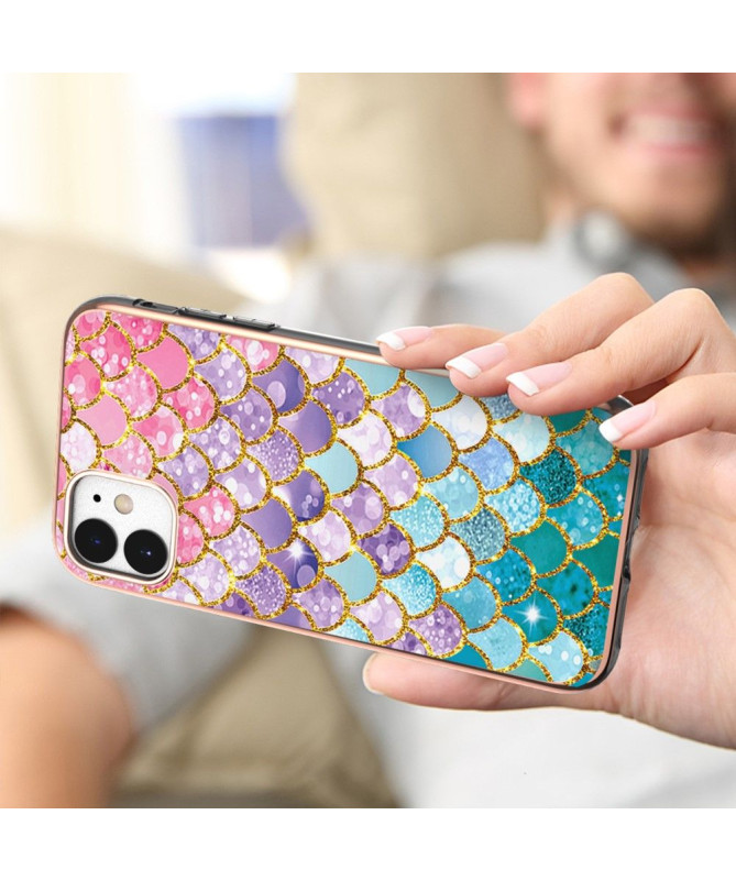 Coque iPhone 11 motif écailles