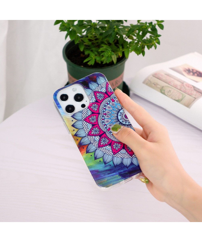 Coque iPhone 15 Pro Max Luminous Mandala Coloré